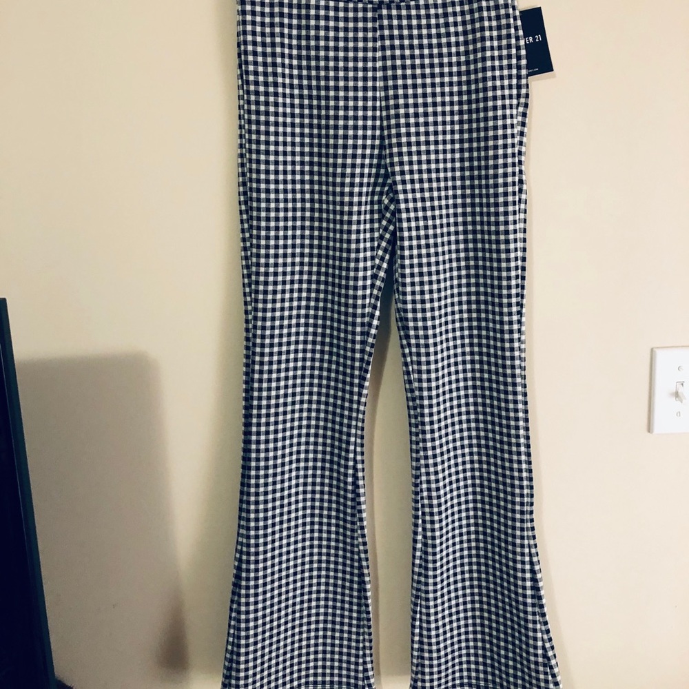 New with tags forever 21 flare knit pants